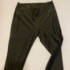 Nike Pro Cropped Leggings